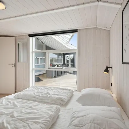 Arnod - 400m From The Sea By Interhome Feriehus *
